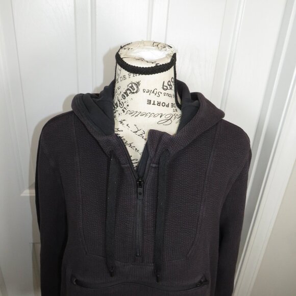 Lululemon Textured Half Zip Hoodie Women's Size 8 in Black *Read* - Picture 2 of 8